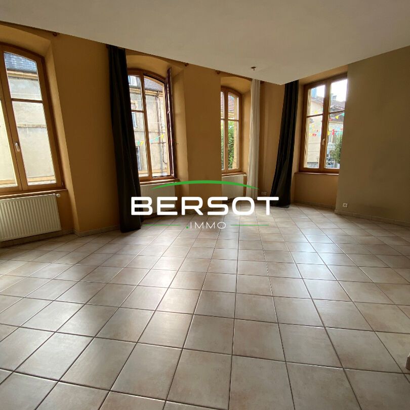 Appartement T3 meublé à MORTEAU - Photo 1