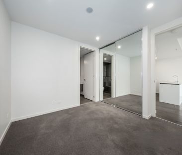 Modern 2-Bedroom Apartment in Prime Cairnlea Location - Photo 3
