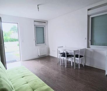 Appartement à louer 4 pièces 68.4m² - Photo 2