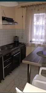 1 camera zona Gara de Nord - Fotografie 3