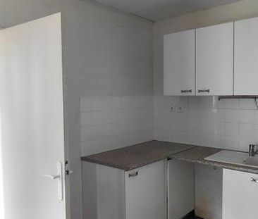 Location Appartement 1 pièce 38m² ANGERS 49100 - Photo 3