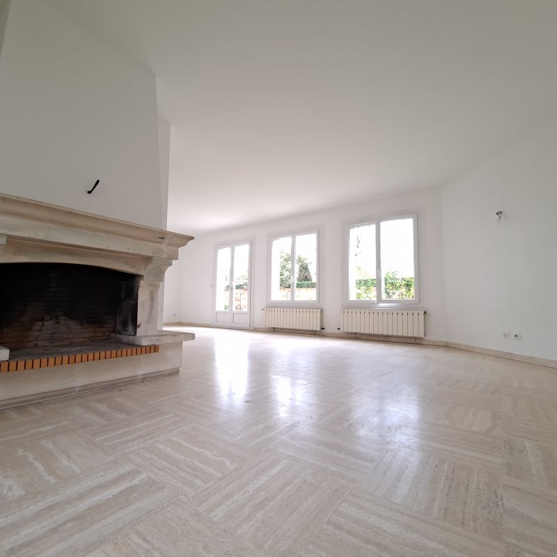 MAISON 132 m² 6 pièces - Photo 1