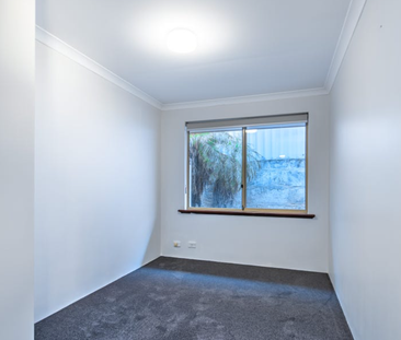 Spacious Family Home in a Quiet Cul-de-Sac - Gwelup Gem! - Photo 3