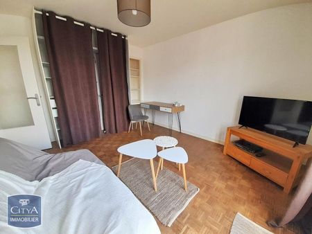 Location Appartement 1 pièce 29m² LIMOGES 87000 - Photo 2