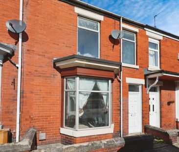 3 bedroom House To Let - Photo 4