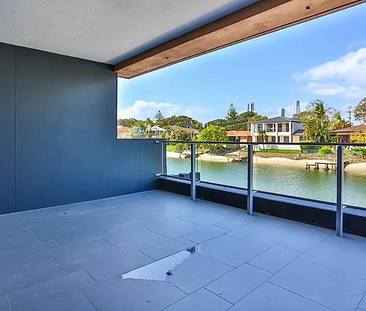 Prime Waterfront Position - Photo 3