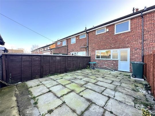 3 bedroom terraced house to rent - Photo 1