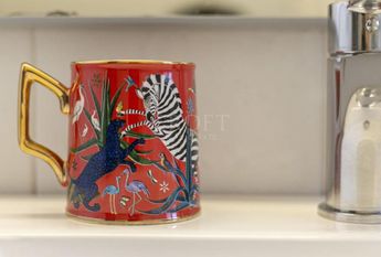 Spanish Steps .Charming two-room apartment with balcony and views over the rooftops of Rome . In residence with dayluy cleaning , A/C wifi , consierge. Rif #1948