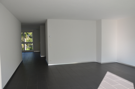 Lichtdurchflutet & gemütlich - 4.5-Zimmer-Wohnung an ruhiger Lage - Photo 2
