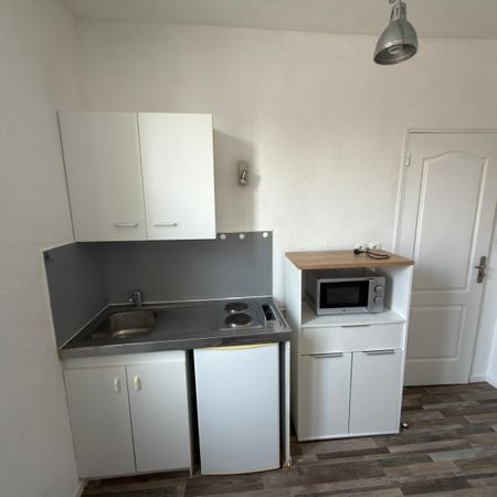 Location Appartement 1 pièce 19m² AMIENS 80000 - Photo 3