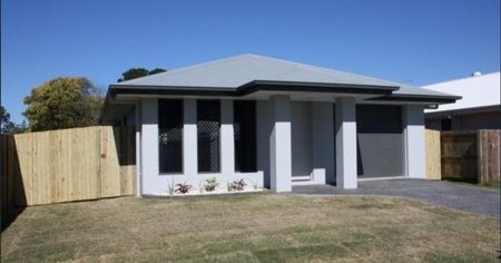 Charming Family Home in Bellbird Park - $545 per week - Photo 5