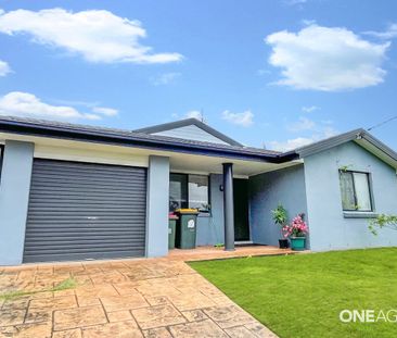 COASTAL COMFORT AND EASY LIVING ALL YEAR ROUND - Photo 1