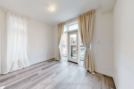 For Lease - 9 Phelps Lane Unit# TH7, Richmond Hill, Ontario - Photo 3