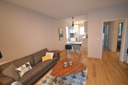 City-Residence: Elegant möblierte 3-Zi.-Wohnung mit Balkon nahe Grüneburgweg - Photo 2