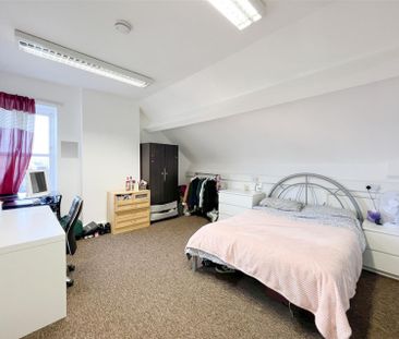 Flat 3, 53 Clarkegrove RoadBroomhillSheffield - Photo 3