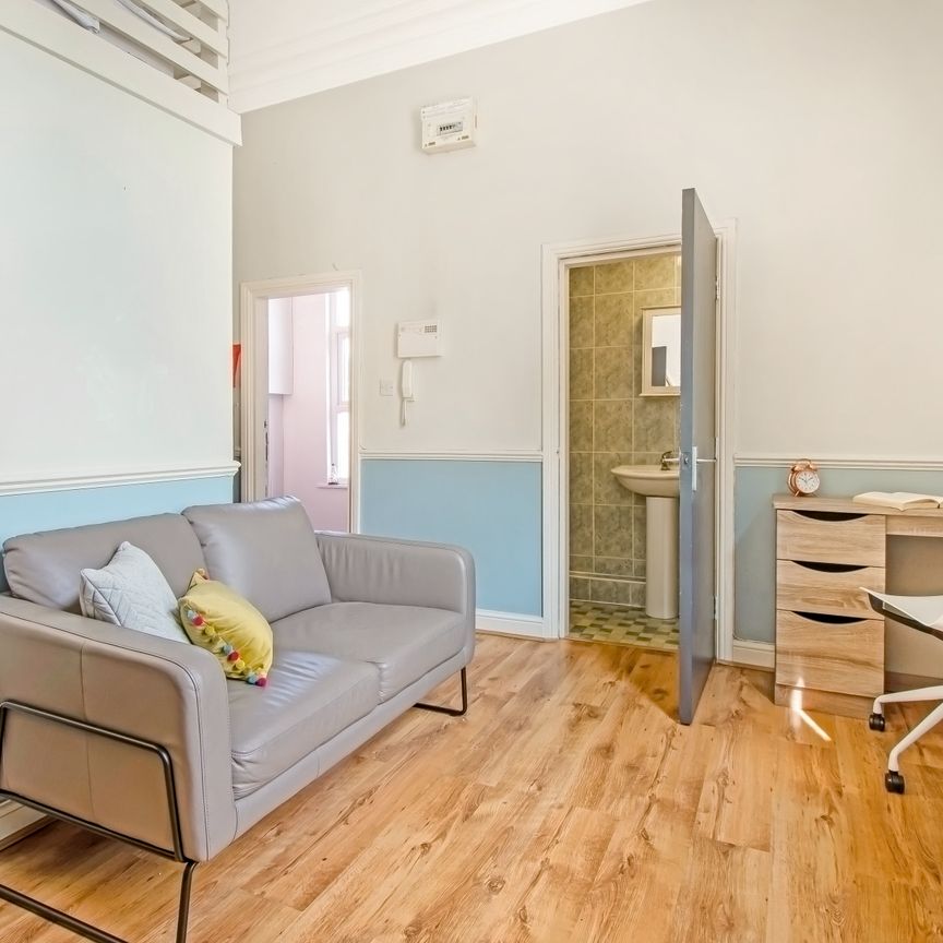 63 BRUDENELL ROAD Leeds - LS6 1HA - Photo 1