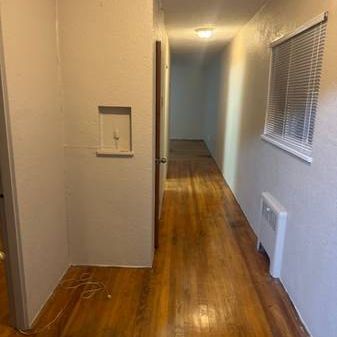 Large one bedroom available right now!! - Photo 1