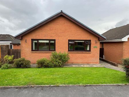 2 bedroom detached bungalow to rent - Photo 3