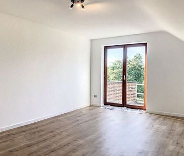 Villa te huur in La Hulpe voor € 2.050 met 4 slaapkamers - Photo 1