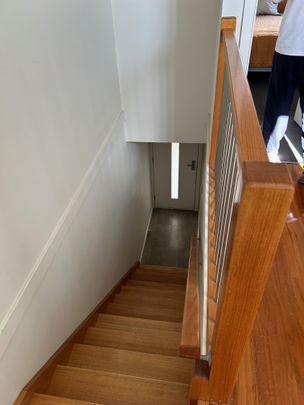 2/227 Albion Street, Brunswick, VIC 3056 - Photo 1