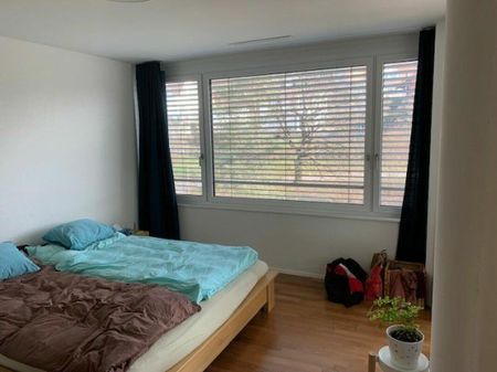 Wunderschöne und grosse 2.5-Zimmerwohnung - Alles nah - In der Stad... - Photo 3