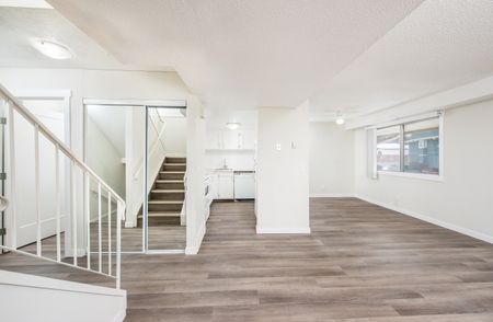 Sierra Gardens - Photo 4