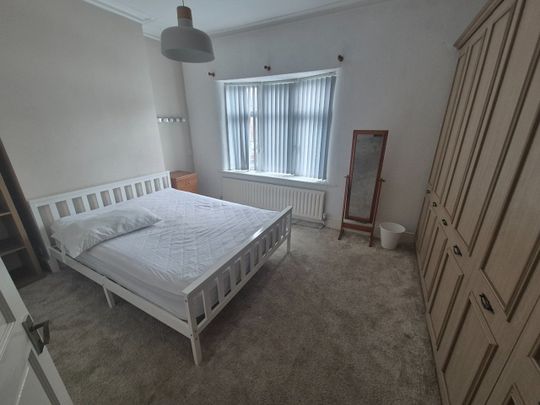 3 Bed Terraced House, Herondale Road, L18 - Photo 1