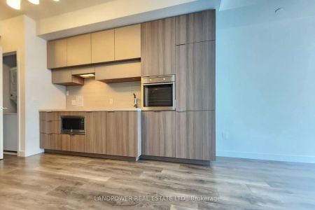 8 Eglinton Avenue E #1104 - Photo 3