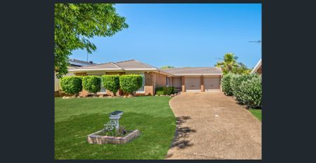 Modern Family Home with Pool - Photo 3