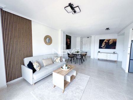 Immaculate apartment with sea views in Campoamor G - Photo 4