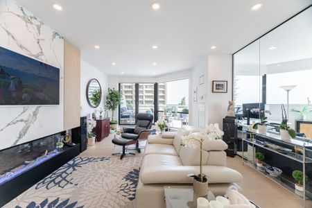 For Lease - 10 Queens Quay Unit# 2502, Toronto, Ontario - Photo 2