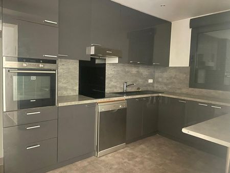 Location maison 5 pièces, 140.00m², Chennevières-sur-Marne - Photo 2