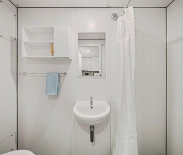 Private Studio Silver - Photo 5