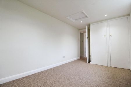 3 bedroom detached house to rent - Photo 5