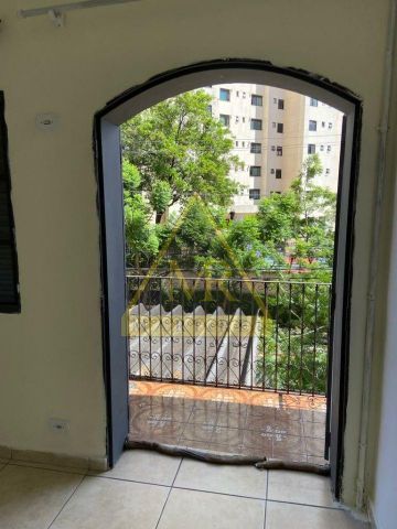 Aproveite Essa Oportunidade! Excelente Imóvel Para Fins Comerciais Ou Residenciais. - Foto 3