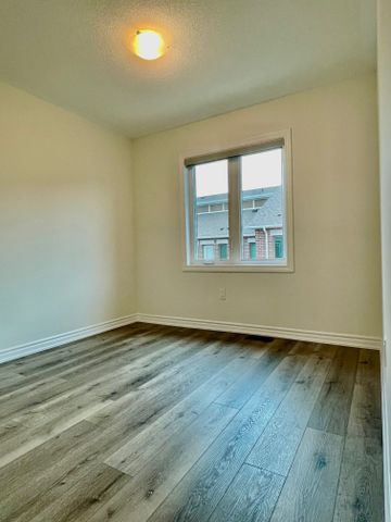 For Lease - 3165 Elgin Mills Road, Markham, Ontario - Photo 5