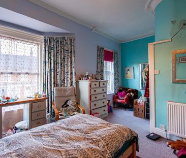 3 bedroom terraced house to rent - Photo 5