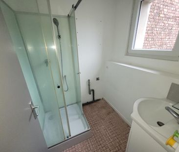 Location Appartement 2 pièces 52m² CAMBRAI 59400 - Photo 4