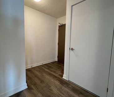 For Lease - 1010 Sandy Beach Road Unit# 2006, Pickering, Ontario - Photo 2