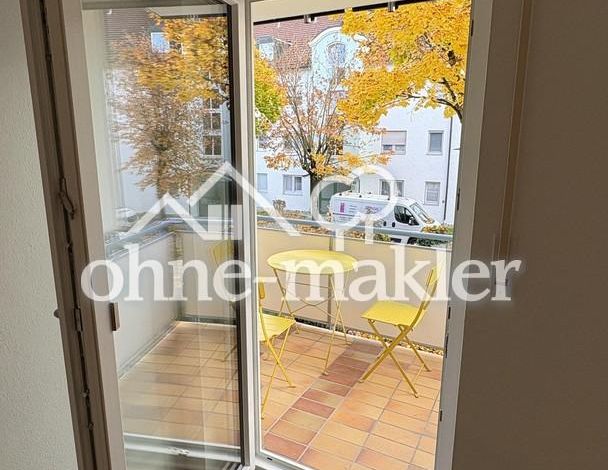 Erstbezug nach Sanierung: geschmackvolle 3-Zi.-Wohnung - EBK NEU! - mit Balkon + TG, in Bahnhofsnähe - Photo 1