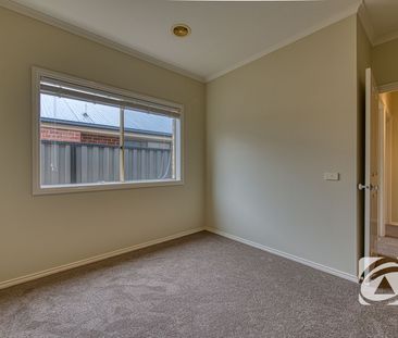 UNBEATABLE CONVENIENCE - Photo 4