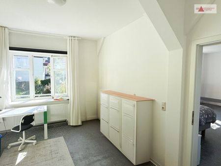 Große Maisonette-Wohnung mit 240 m² - Fahrstuhl - PKW-Stellplatz -Annaberg-Buchholz! - Photo 2