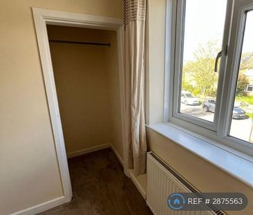 2 bedroom maisonette to rent - Photo 3