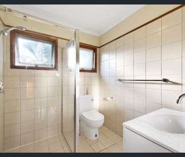 6/10 Stanhill Drive, Chevron Island, Qld 4217 - Photo 4