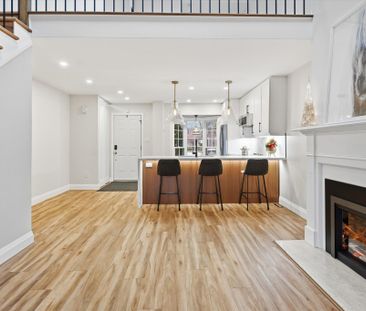 For Lease - 1280 Maple Crossing Boulevard Unit# 20, Burlington, Ont... - Photo 1