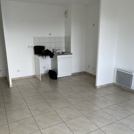 T3 - Photo 4