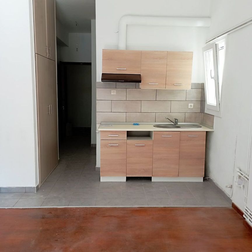 Studio/Γκαρσονιέρα για ενοικίαση - Λάρισα, - Photo 1