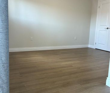 27 MAHONY Avenue, Hamilton, Ontario, L8H3C3 - Photo 3