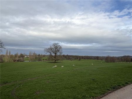2 bedroom barn conversion to rent - Photo 3
