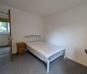 4 bedroom house to rent - Photo 5